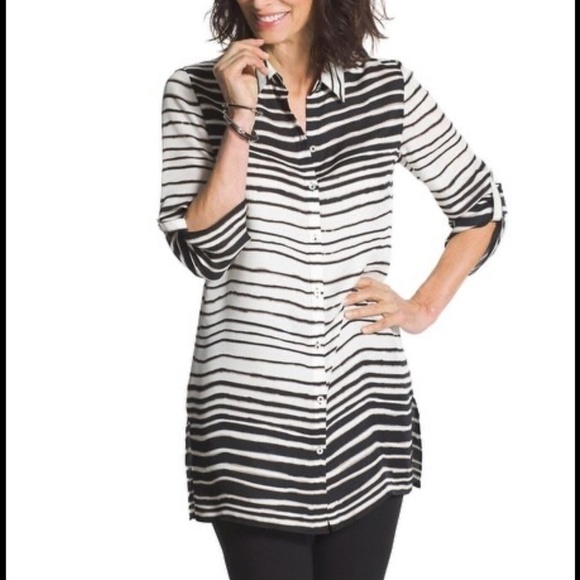 Chicos Top Women M Black Striped Tunic Neutral Minimalist Capsule Old Money 80s - Picture 2 of 16